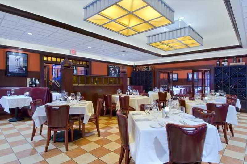 Hilton Madison Monona Terrace Hotel Restaurant photo